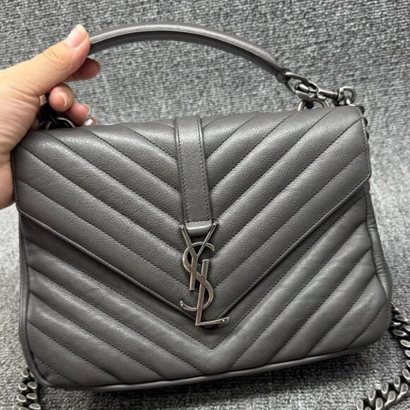 Yves Saint Laurent Leather Shoulder Bag 699-071725 - Picture 1 of 15